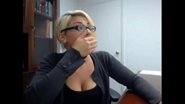 Secretaries Caught Having Sex - secretary caught masturbating â€“ full video at girlswithcam666.tk XXX Video